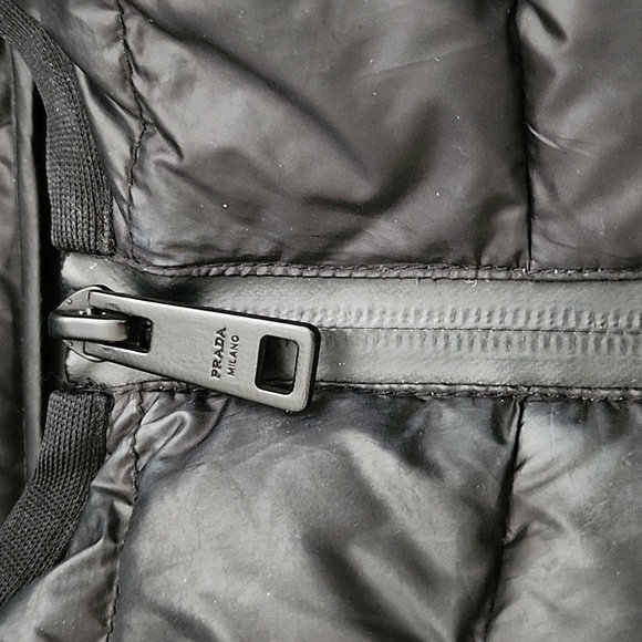 Prada lightweight down jacket - Picture 4 of 11